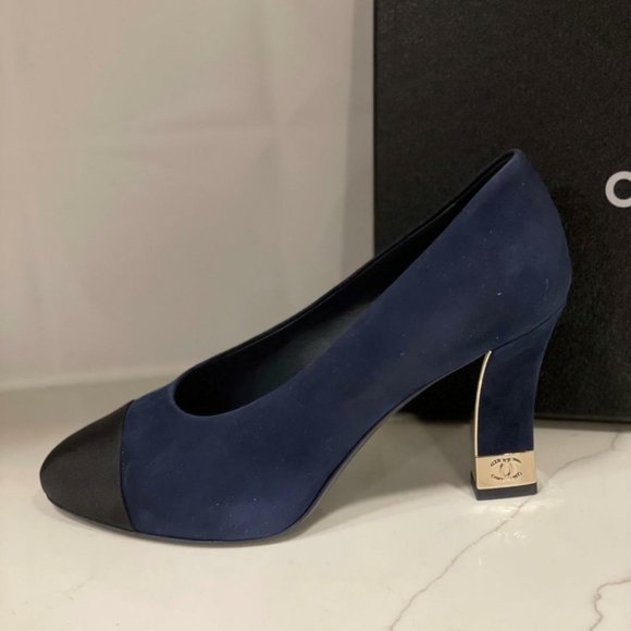 CHANEL 20A Suede Cap Toe CC Signature Metal Heel Pumps Shoes - Picture 2 of 12